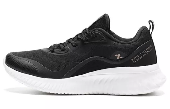 Кроссовки женские с низким верхом, черные Xtep