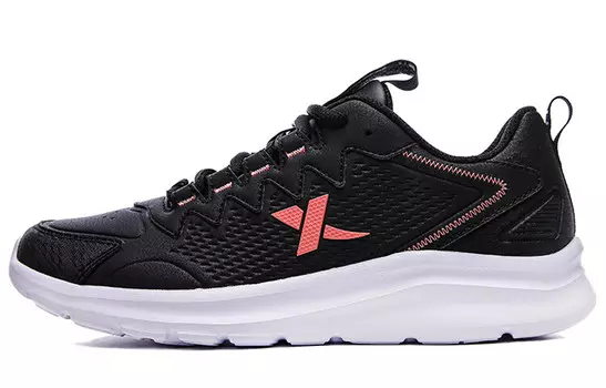 Кроссовки женские с низким верхом, черные Xtep