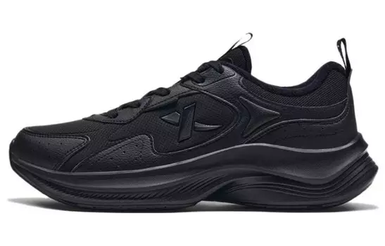 Кроссовки женские с низким верхом, черные Xtep