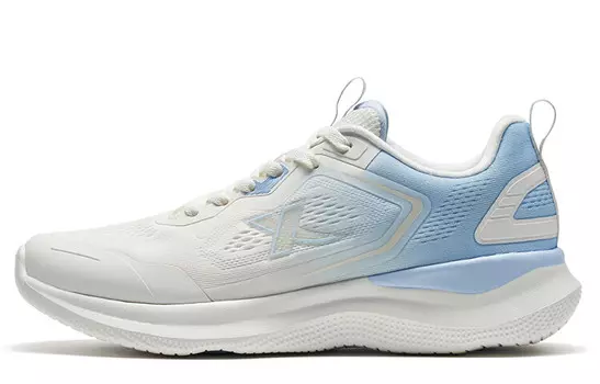 Кроссовки женские с низким верхом Sail белые/микроволново-синие Xtep