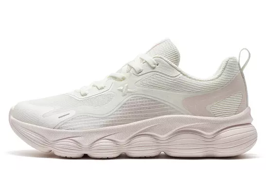 Кроссовки женские с низким верхом Sail White/pure Powder Xtep