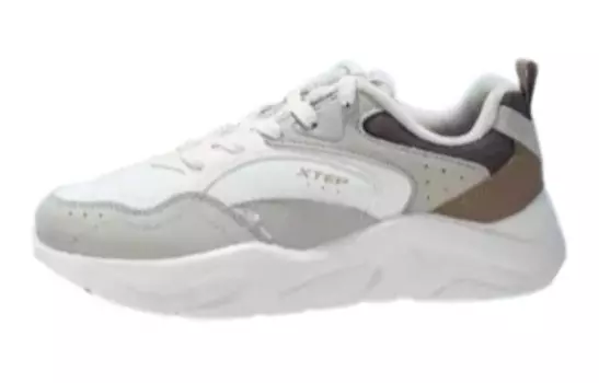 Кроссовки женские с низким верхом Xtep