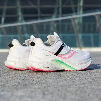 Кроссовки женские Saucony Tempus Oasis с поддержкой и амортизацией, белый