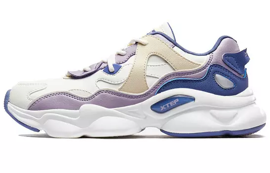 Кроссовки женские толстые низкие бежевые/фиолетовые Xtep