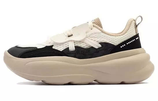 Кроссовки женские толстые низкие бежевый/черный 361°