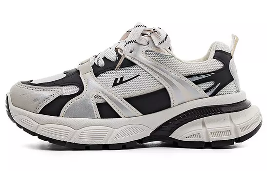 Кроссовки женские толстые низкие бежевый/черный Warrior