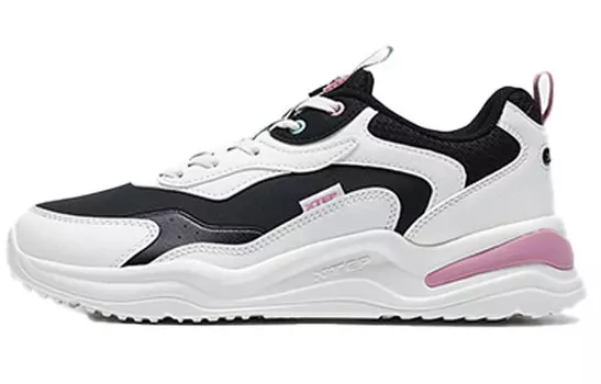 Кроссовки женские толстые низкие черные/белые Xtep