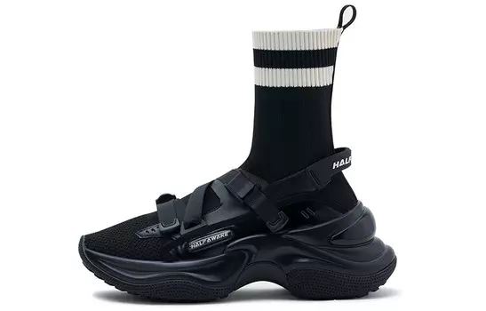 Кроссовки женские толстые низкие черный Half Awake