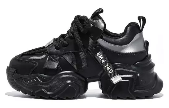 Кроссовки женские толстые низкие Daphne, черный