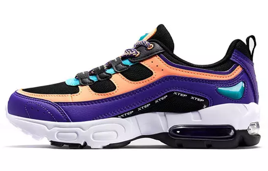 Кроссовки женские толстые низкие фиолетовые/красные Xtep