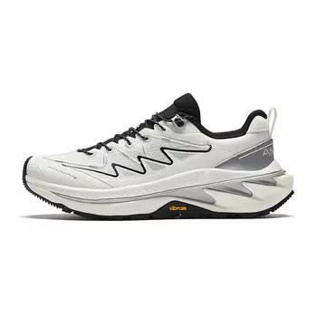 Кроссовки женские Wild PRO Running Low-top белые/черные Anta