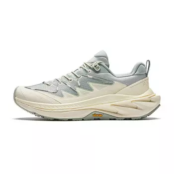 Кроссовки женские Wild PRO Running Low-top Oxygen Green/светло-бежевый Anta