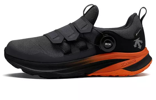 Кроссовки женские высокие черные/оранжевые Descente