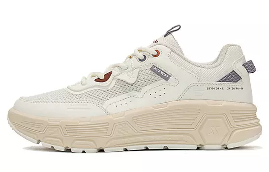 Кроссовки женские You Ye Chunky с низким верхом бежевого цвета Xtep