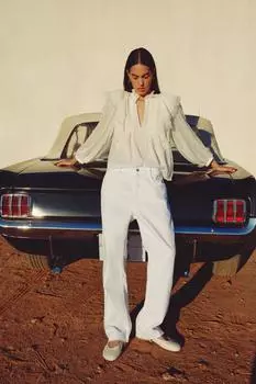 Кружевная блузка с рюшами ZARA, экрю