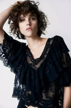 Кружевная блузка с воланной отделкой H&M, черный