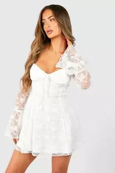 Кружевное мини-платье Baby Doll с расклешенными рукавами boohoo, белый