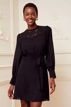 Кружевное платье с плиссированной юбкой на кокетке Love & Roses, черный