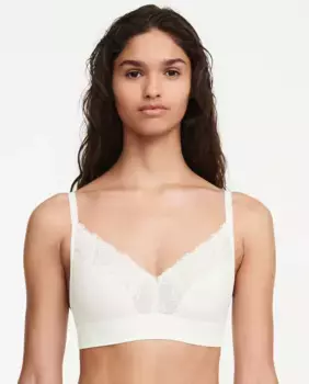 Кружевной бюстгальтер без косточек Orangerie Dream Chantelle, цвет Crudo