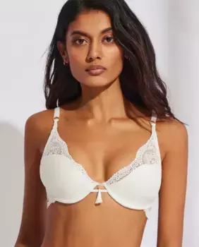 Кружевной бюстгальтер из пеноматериала с глубоким вырезом Selmark, цвет Crema