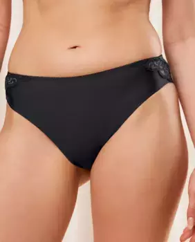 Кружевные трусики из микрофибры Triumph, черный