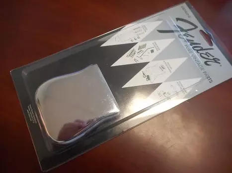 Крышка мостика Fender Ashtray для Vintage Tele, CHROME, 099-2271-100