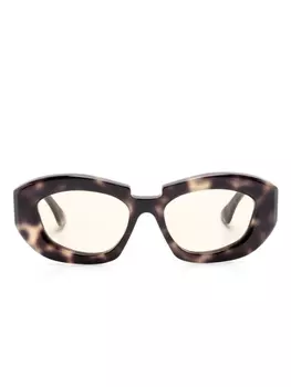 Kuboraum солнцезащитные очки X23 в геометричной оправе, коричневый