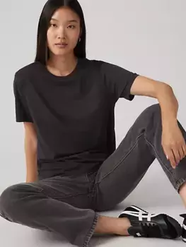 Культовая футболка Levi's, цвет Caviar - Black