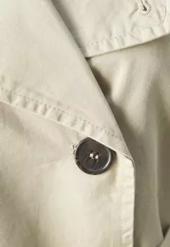 Куртка BELTED PETITE TRENCH Gina Tricot Petite, цвет Beige