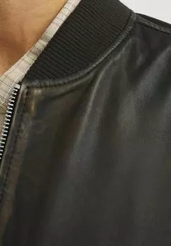 Куртка-бомбер Jack & Jones, коричневый