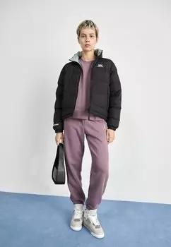 Куртка Helly Hansen YU 23 REVERSIBLE PUFFER, цвет black/eucalyptus