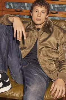 Куртка из 100% хлопка с воротником стойкой и вощеной отделкой River Island, коричневый