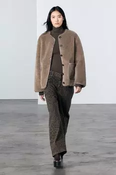 Куртка из искусственной овчины ZARA, кэмел
