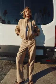 Куртка из искусственной замши с высоким воротом ZARA, кэмел