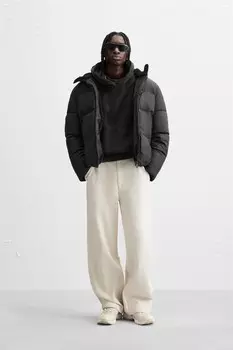 Куртка из прорезиненного пуховика ZARA, черный
