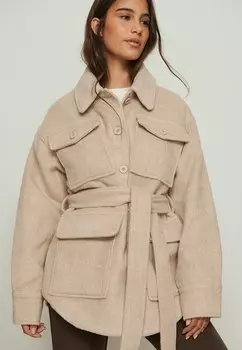Куртка NA-KD GEBRSTETE MIT GRTEL, цвет light beige