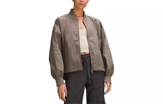 Куртка облегченной серии женская Lululemon, цвет Khaki/TRENCH