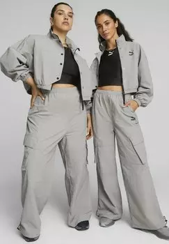 Куртка Puma КУРТКА DARE TO CROPPED WOVEN, цвет concrete gray