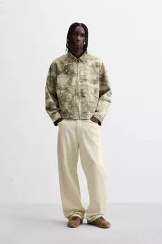 Куртка с абстрактным принтом ZARA, светлый хаки