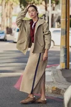 Куртка с капюшоном ZARA, кэмел