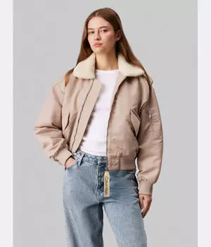 Куртка женская Calvin Klein Jeans с меховым воротником, розовый