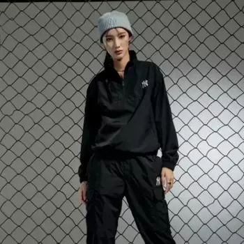 Куртка женская черный Mlb