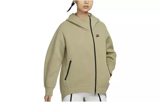 Куртка женская оливково-зеленая Nike
