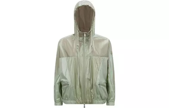Куртка женская светло-зеленый Moncler