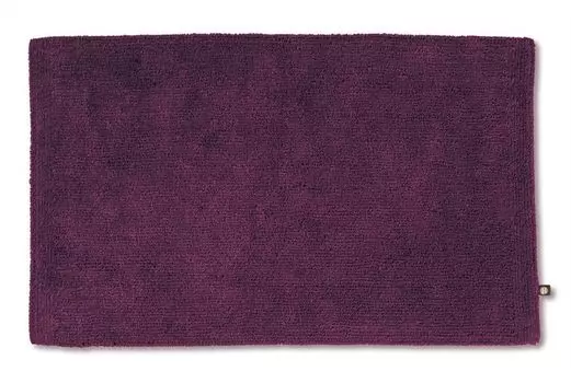 Квадратный коврик для ванной Rhomtuft Pur 70 x 130 см, цвет ягода, красный