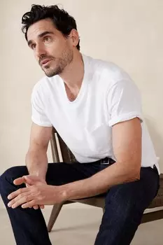 Льняная хлопковая футболка с круглым вырезом Banana Republic, белый