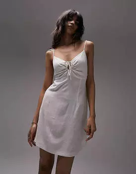 Льняное мини-платье с бретелями Topshop цвета слоновой кости