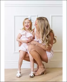 Льняной комбинезон без рукавов Mommy & Me в розовую клетку Hope & Henry