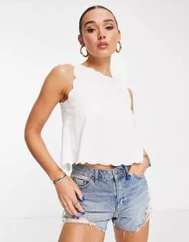 Льняной топ с фестонами и разрезом на спине цвета слоновой кости ASOS DESIGN