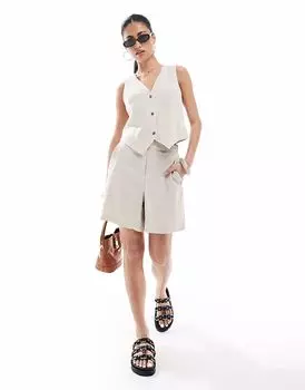 Льняные шорты Vero Moda, приталенные в тон, каменного цвета